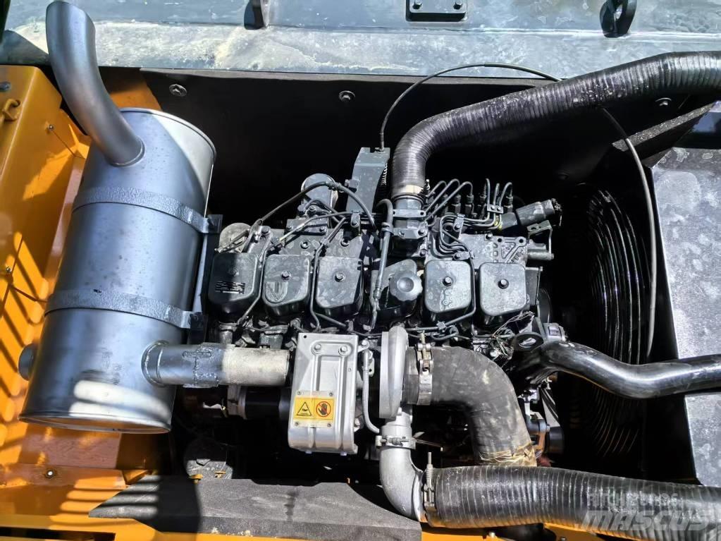 Hyundai R220LC-9S Beltegraver