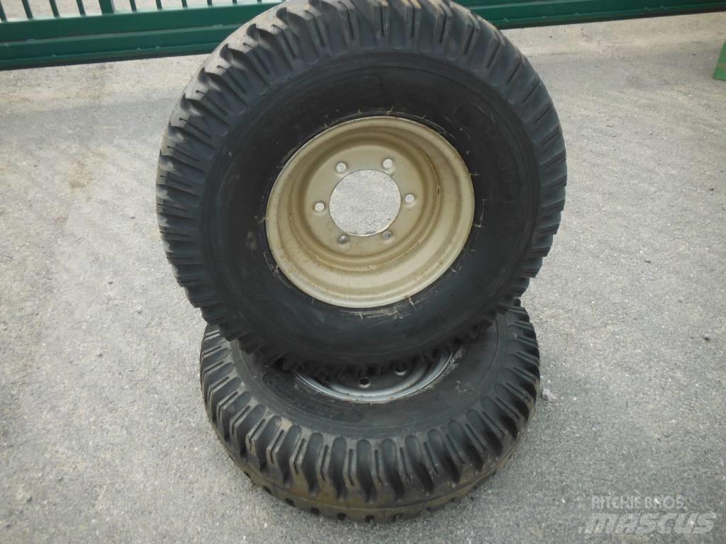  ADDO INDIA 900X16 Dekk, hjul og felger