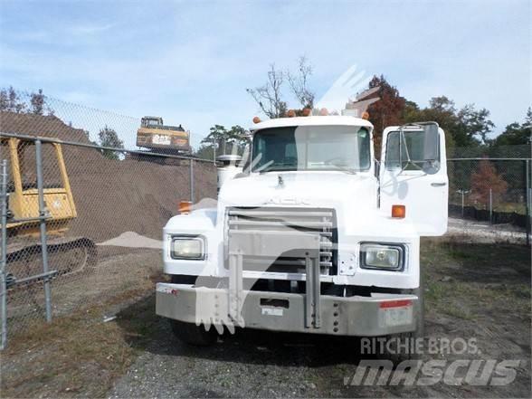 Mack DM600 Anlegg - Annet