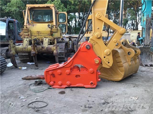 CAT 325 C Beltegraver