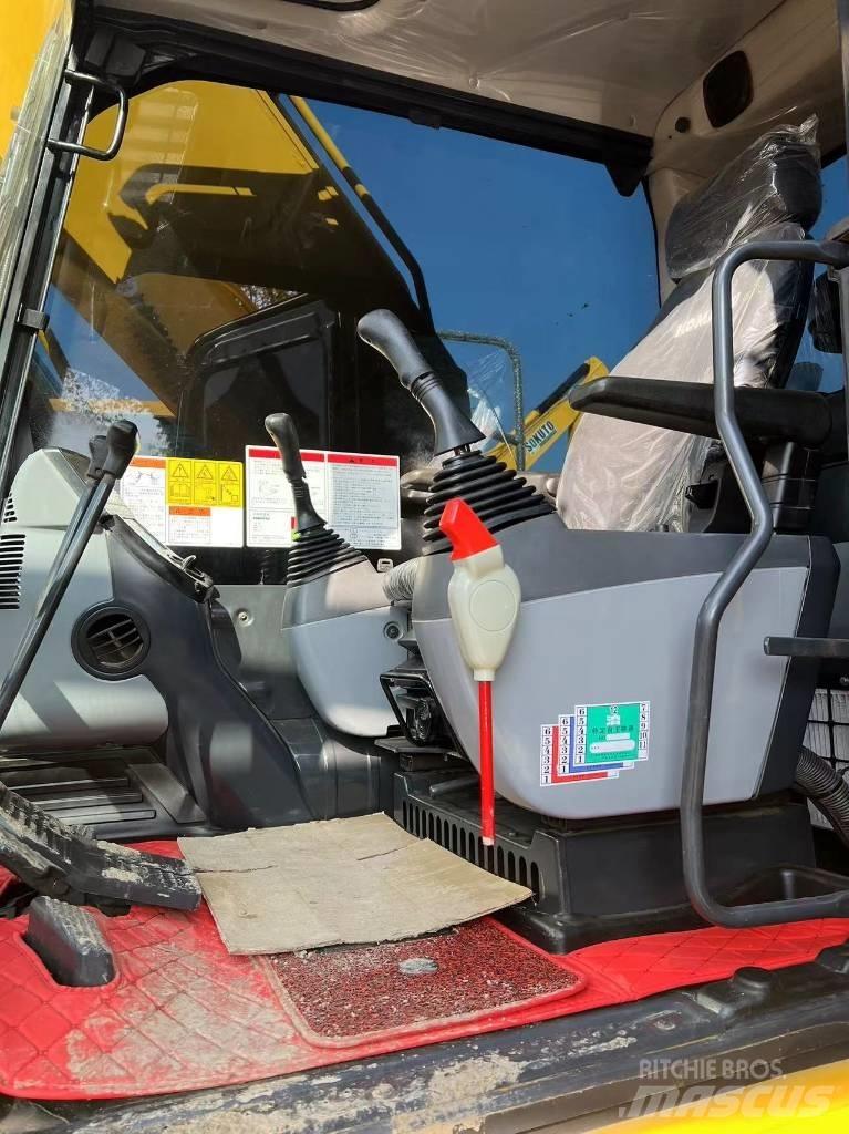 Komatsu PC 220 Beltegraver