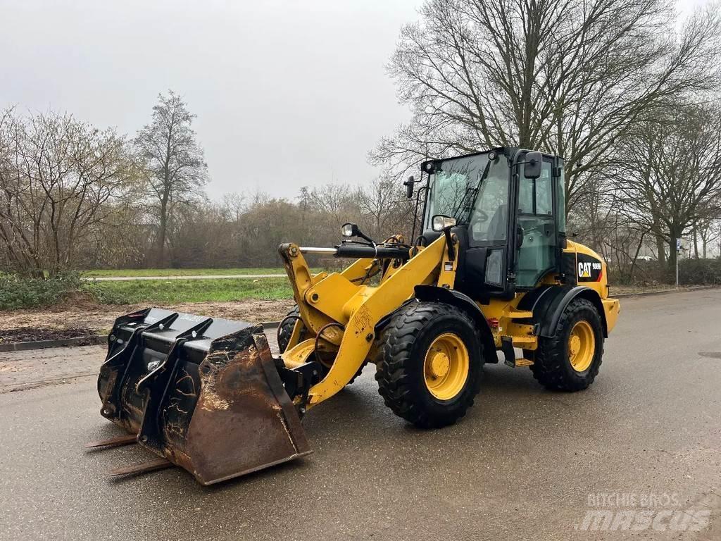 CAT 908M Hjullastere