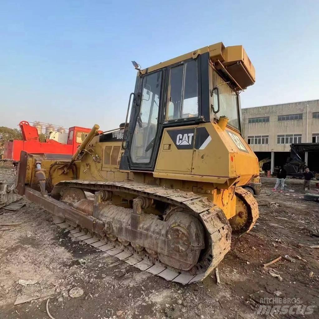 CAT D 6 G Dozere Beltegående
