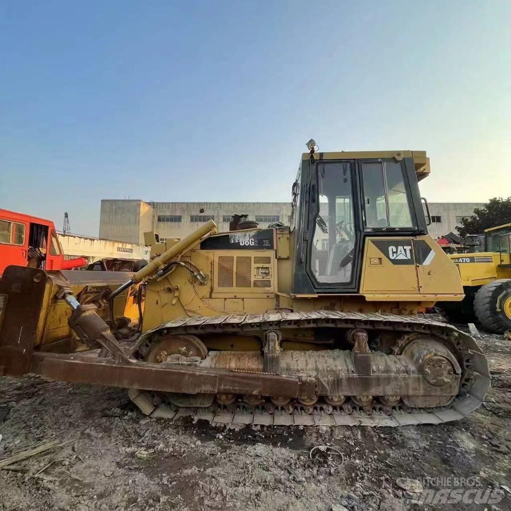 CAT D 6 G Dozere Beltegående