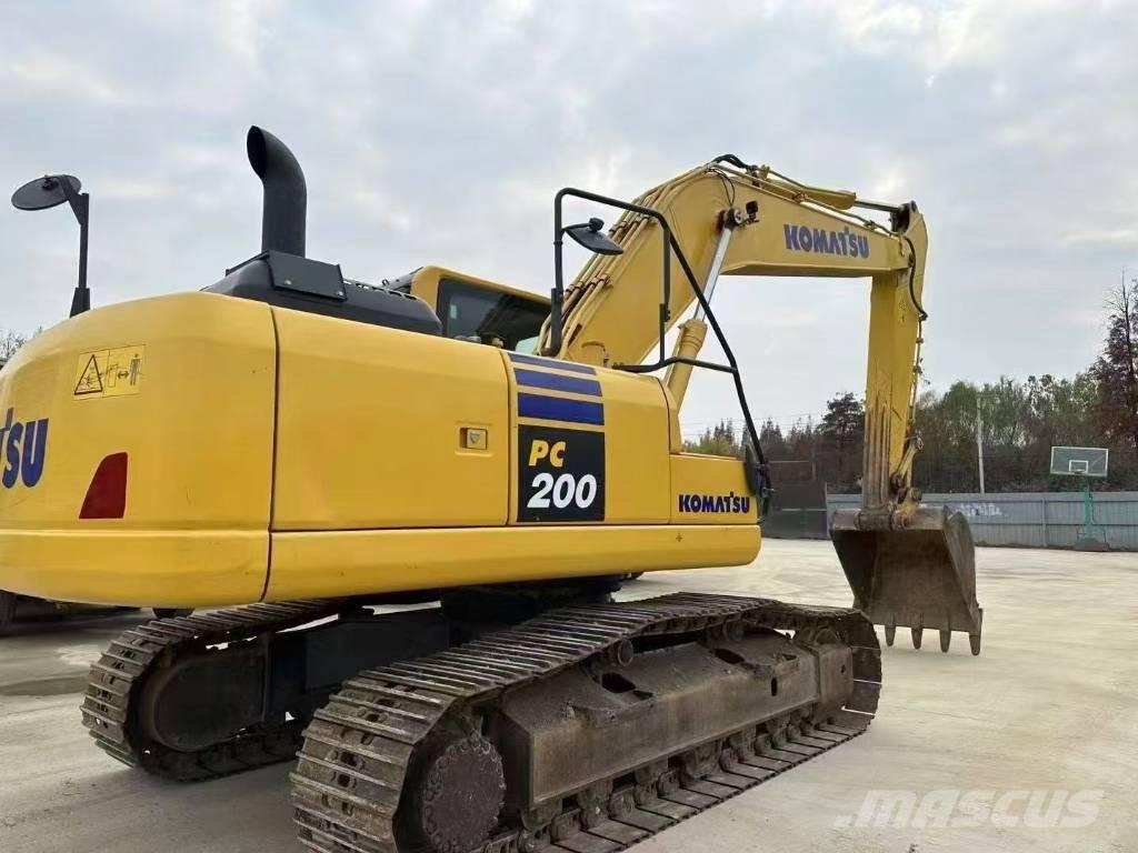 Komatsu PC 200 Beltegraver