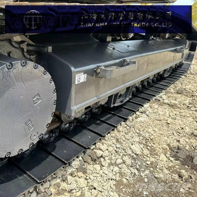 Volvo EC 240 Beltegraver