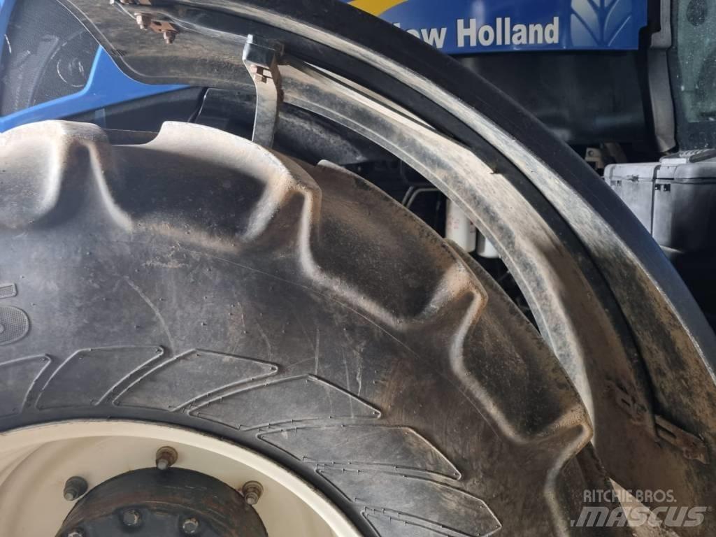 New Holland T 7060 Traktorer