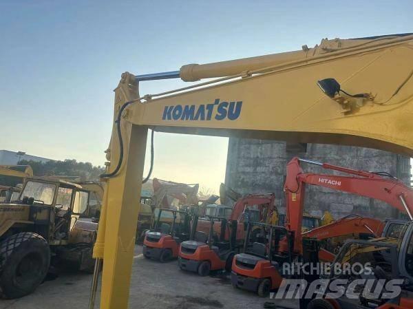 Komatsu PC130 Beltegraver