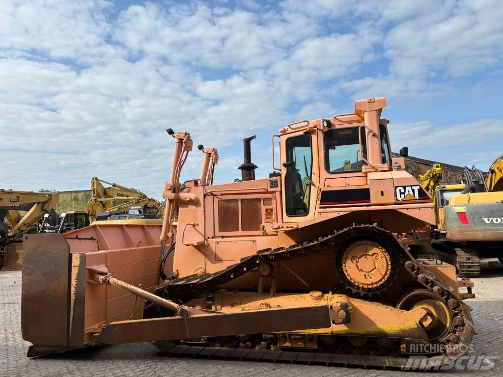 CAT D 7 H Dozere Beltegående
