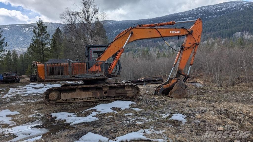 Hitachi EX 200 Beltegraver