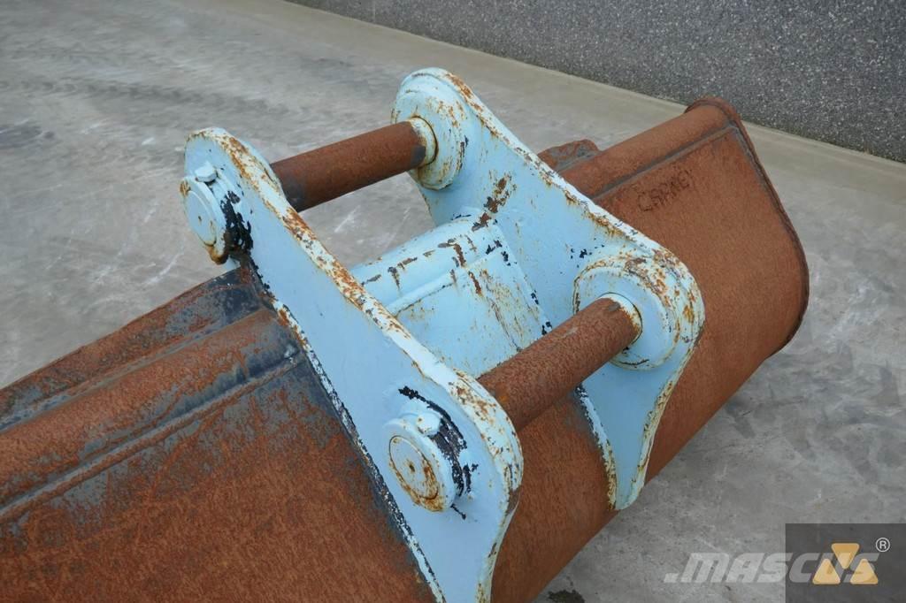 Strickland Bucket Skuffer