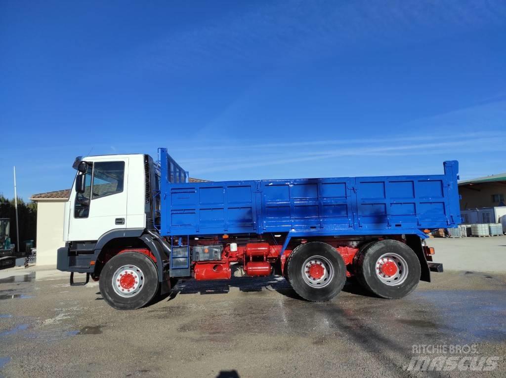 Iveco MP260 E35H Tippbil