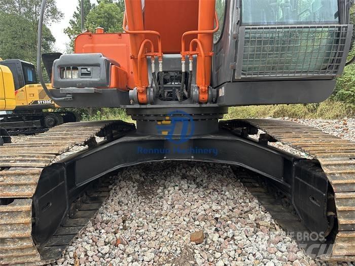 Hitachi ZX 240G Beltegraver