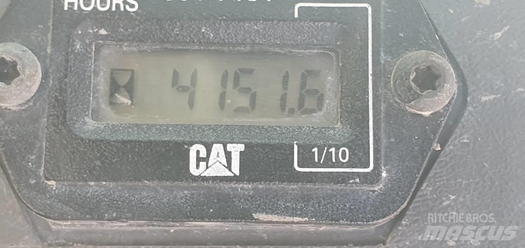 CAT 247 B 3 Kompaktlastere