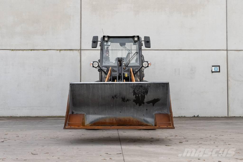 CASE 321 F Hjullastere