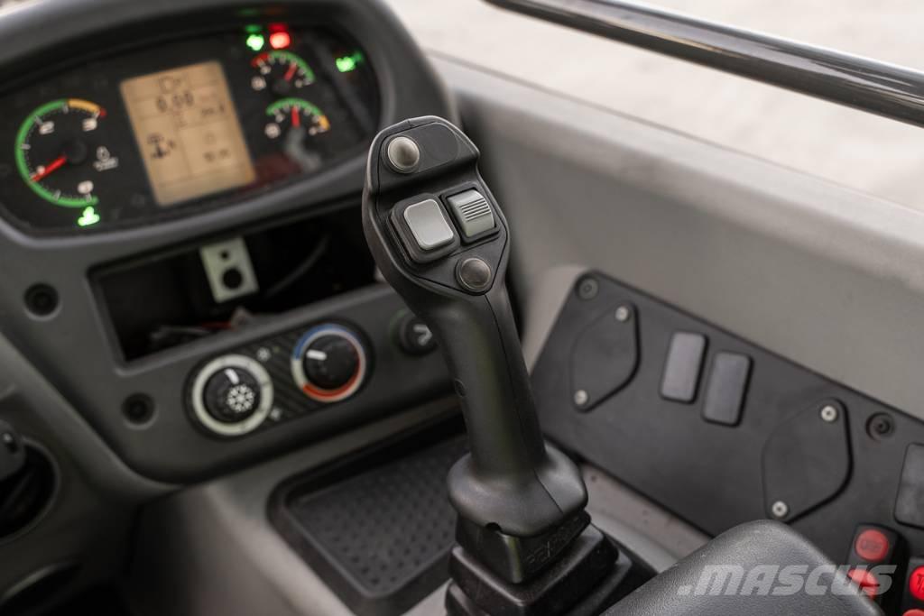 CASE 321 F Hjullastere