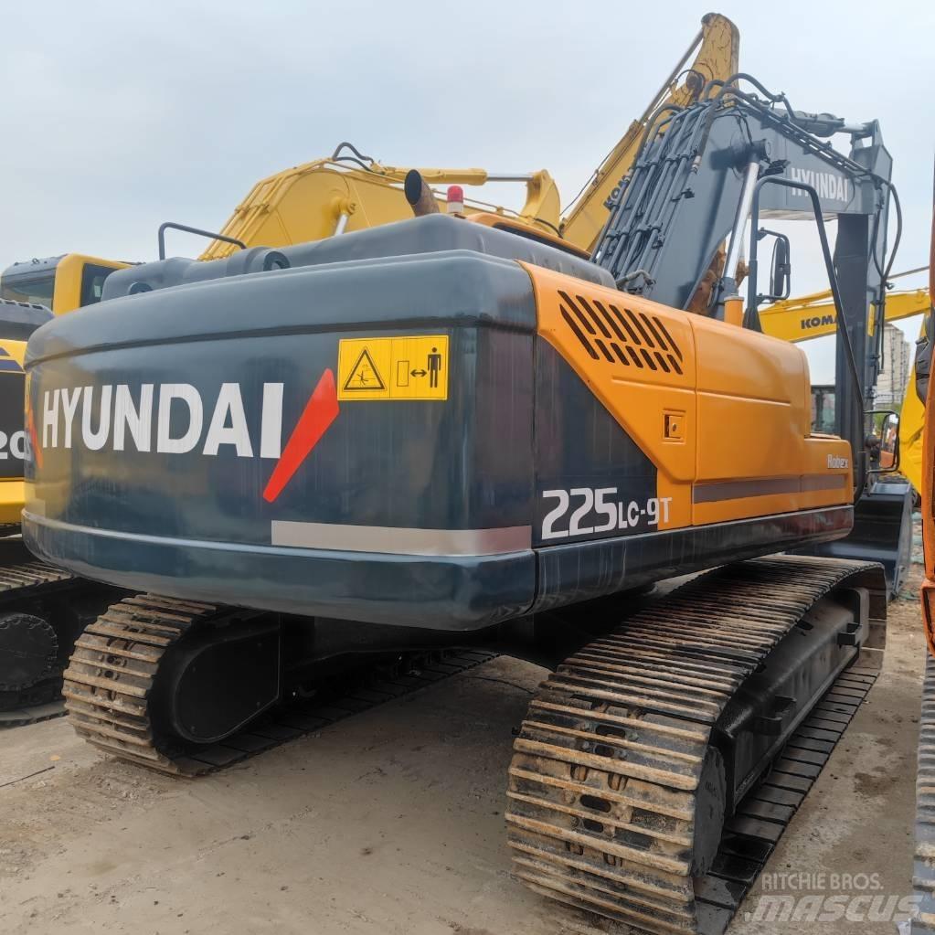 Hyundai R 225LC-9T Beltegraver