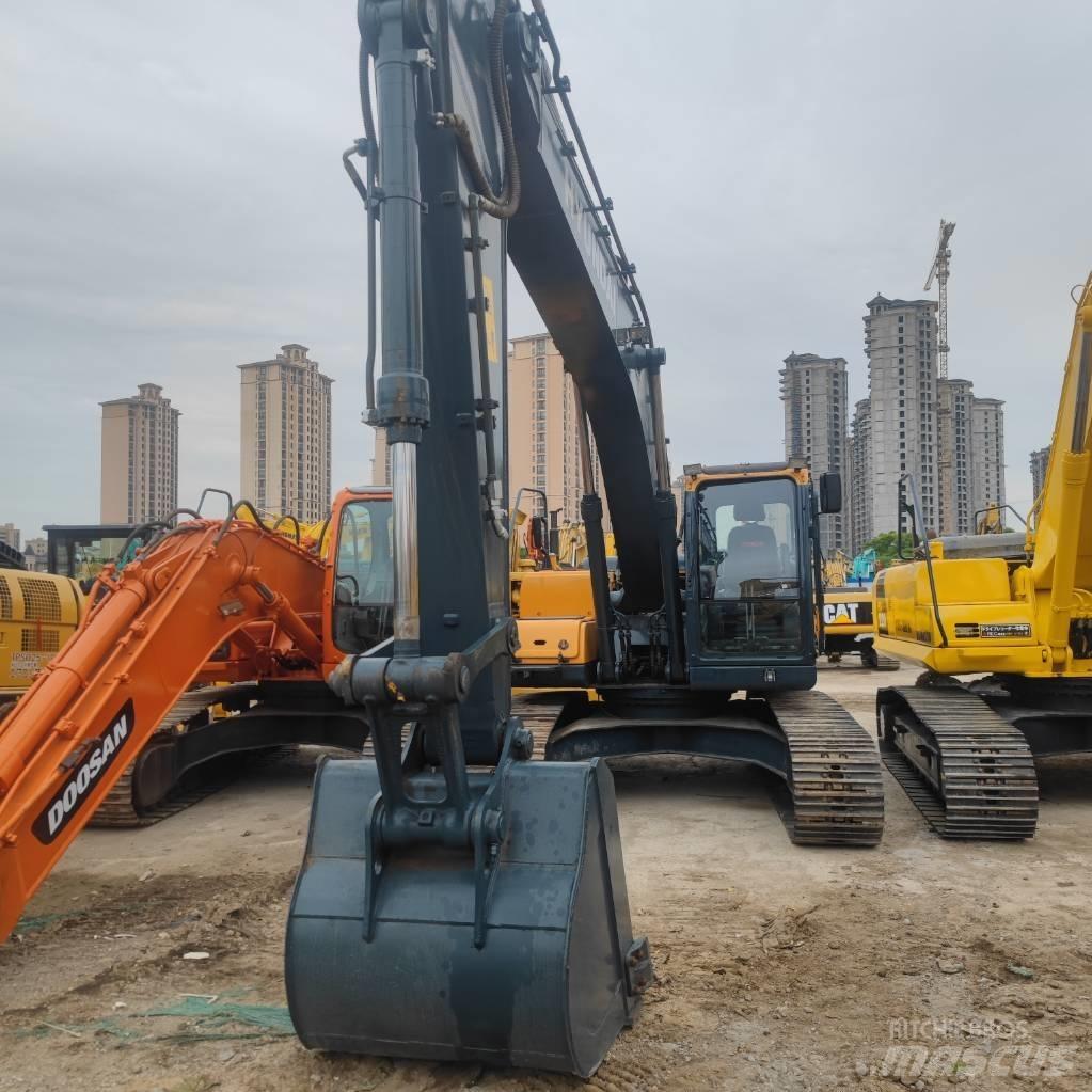 Hyundai R 225LC-9T Beltegraver