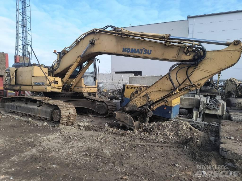 Komatsu 210 LC Beltegraver