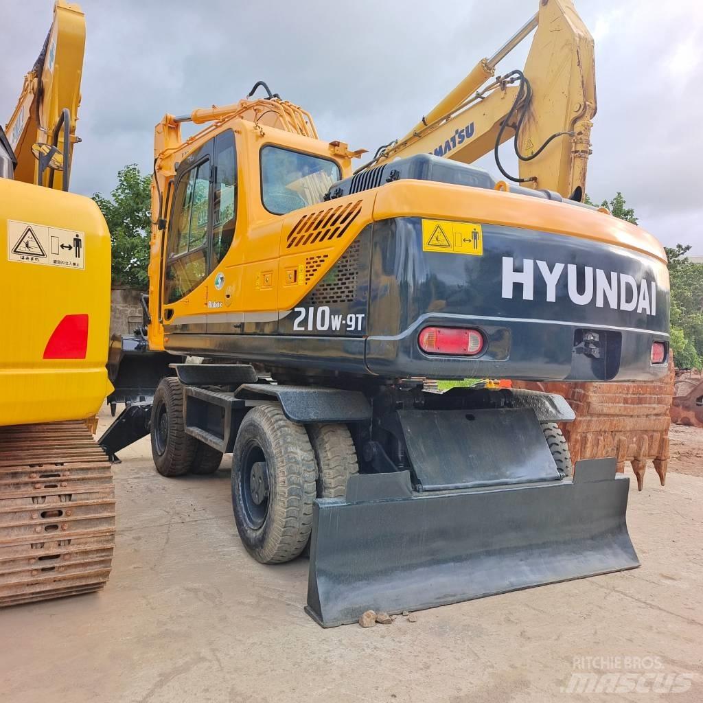 Hyundai 210W-9 Hjulgravere