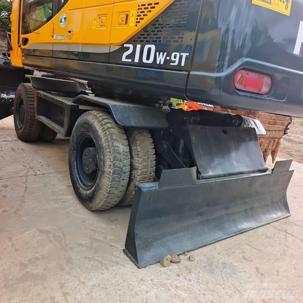 Hyundai 210W-9 Hjulgravere