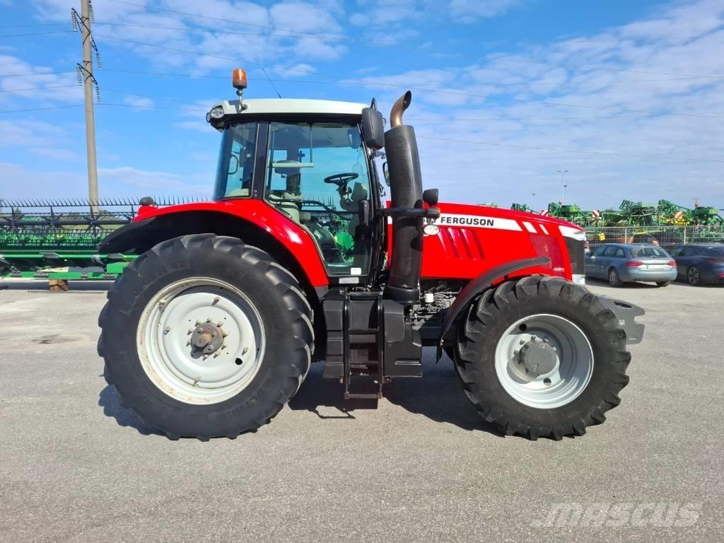 Massey Ferguson 7720 Traktorer