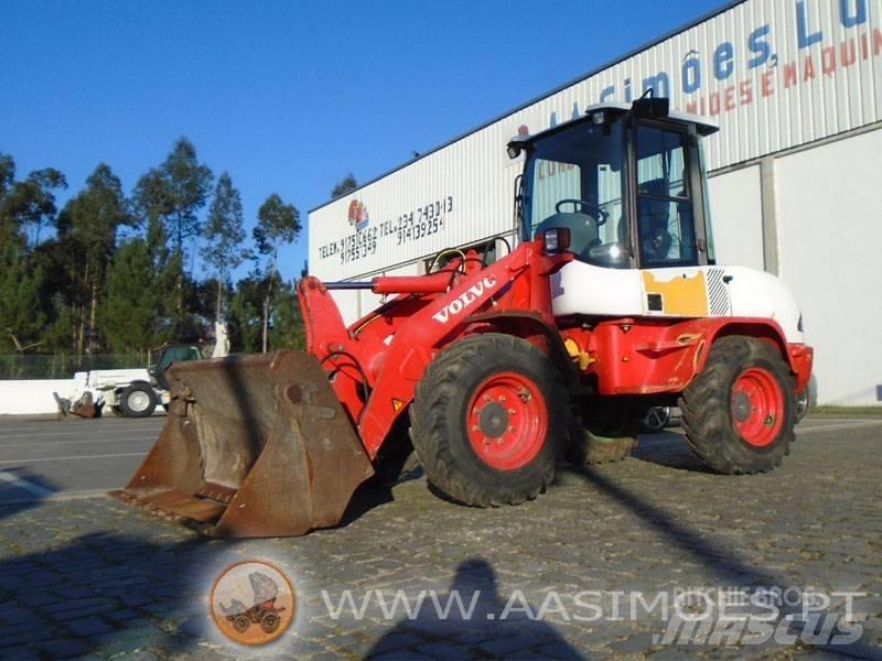 Volvo L 30 B Hjullastere