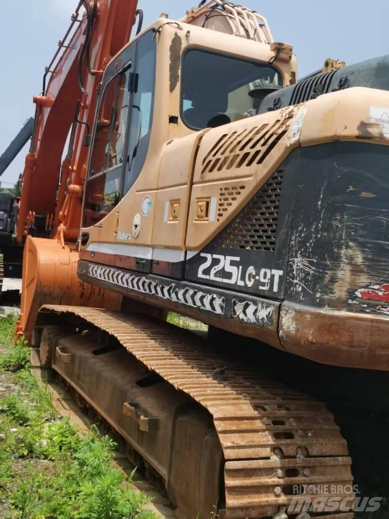 Hyundai 225lc-9t Beltegraver