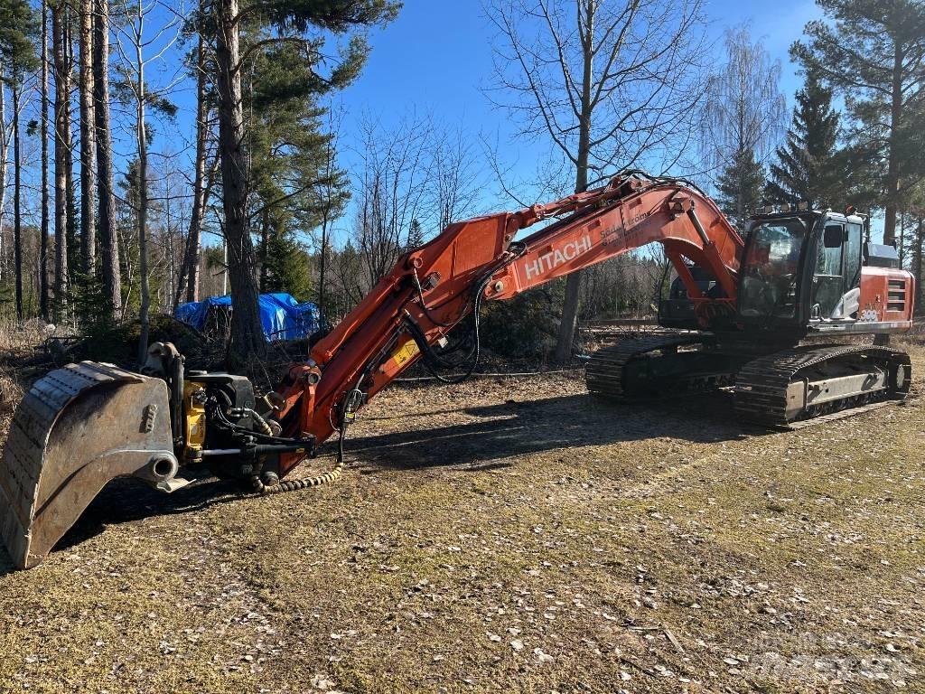 Hitachi ZX 300 LC-6 Beltegraver