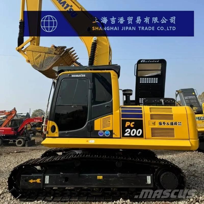 Komatsu PC 200-8 Beltegraver