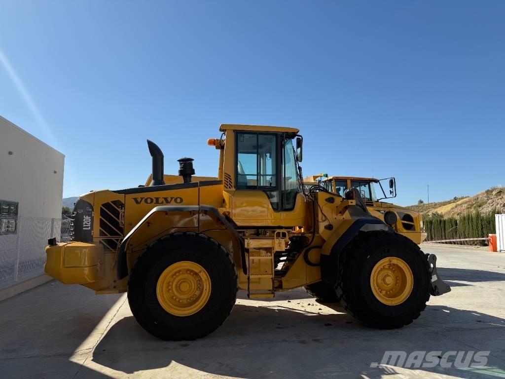 Volvo L 120 F Hjullastere