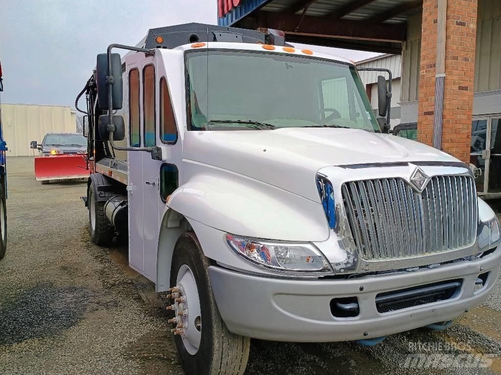 International 4600 Renovasjonsbil
