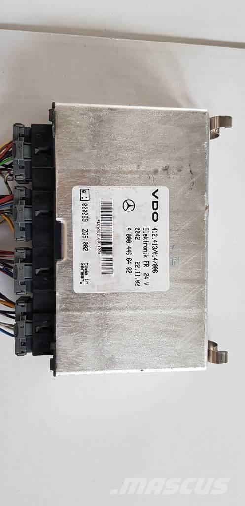  VDO FR    000 446 64 02 Lys - Elektronikk