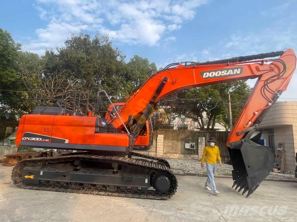 Doosan DX 300LCA Beltegraver