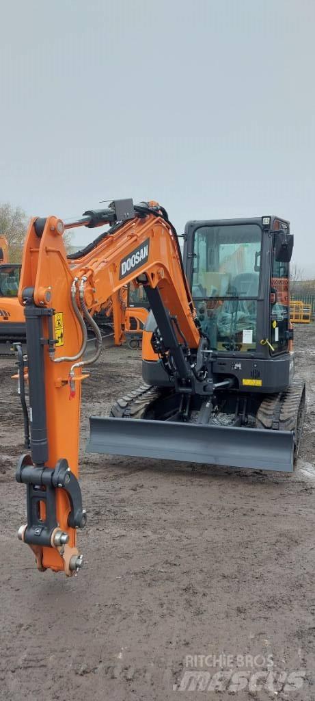 Doosan DX 50 Z Beltegraver