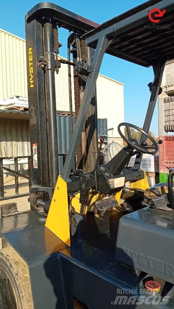 Hyster H 110 XL Diesel Trucker