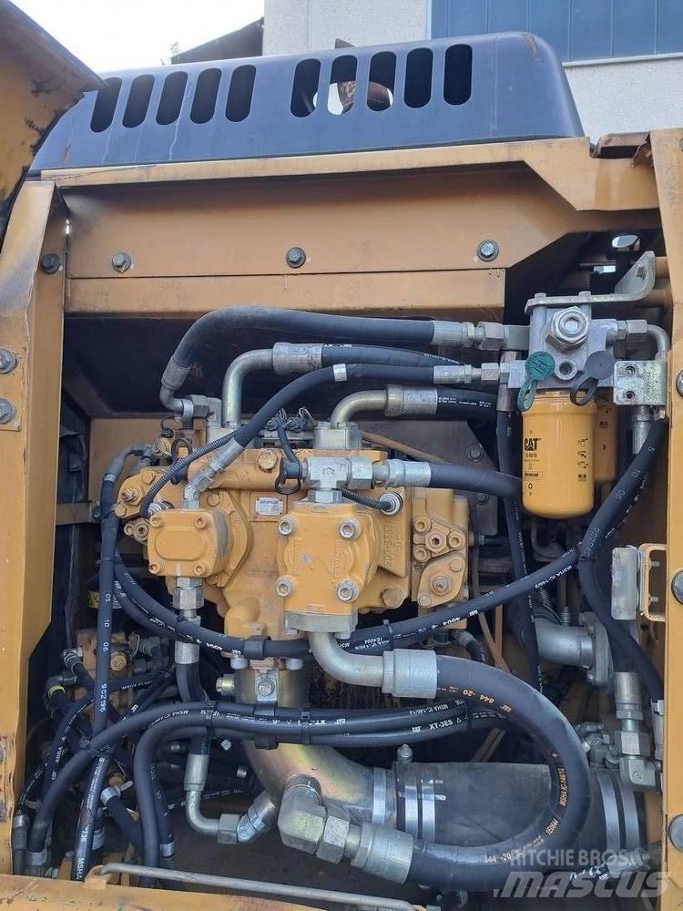 CAT 319 C LN Beltegraver