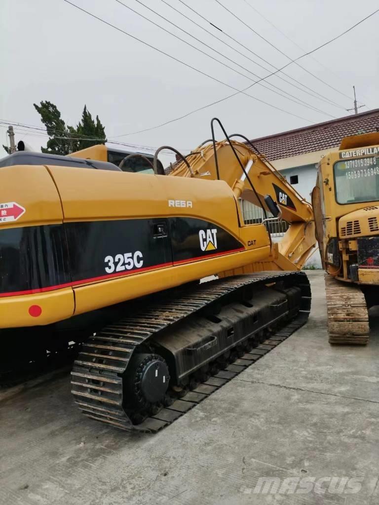 CAT 325 C Beltegraver