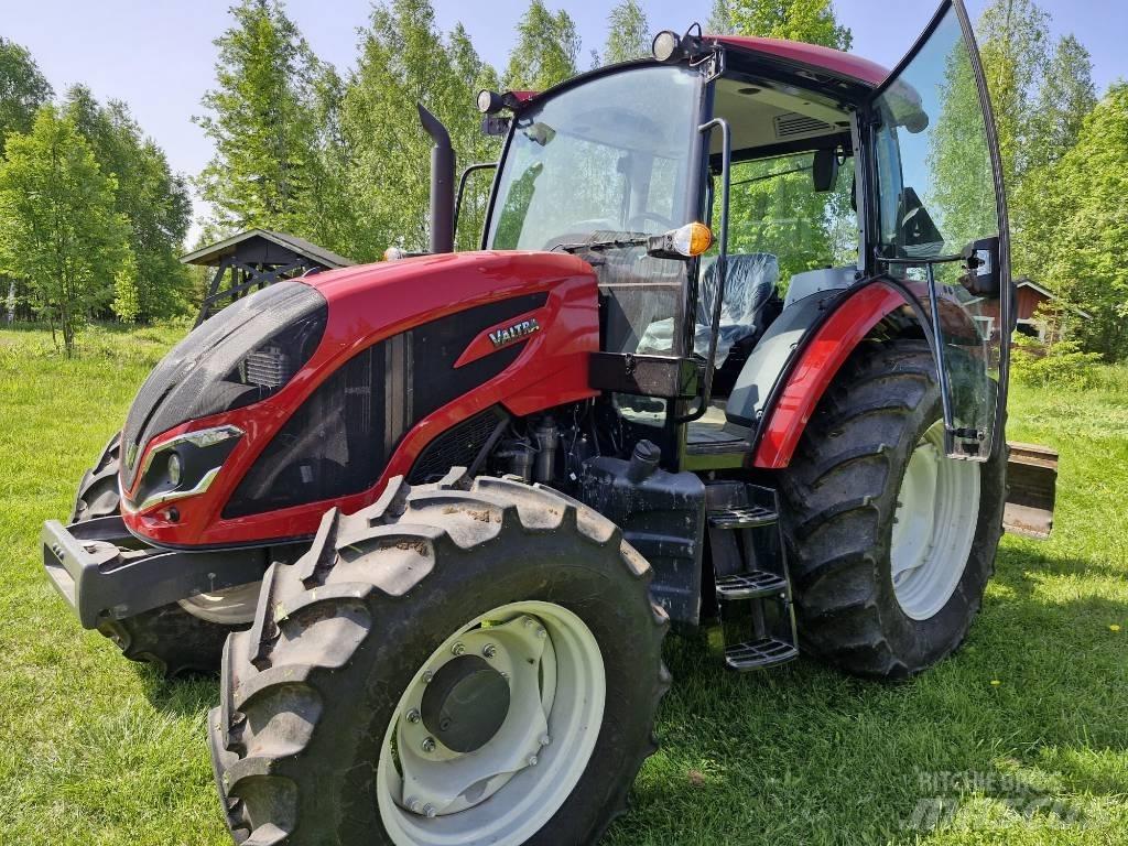 Valtra A 105 Traktorer
