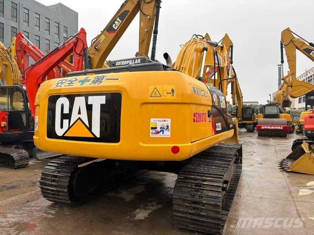 CAT 323 D Beltegraver