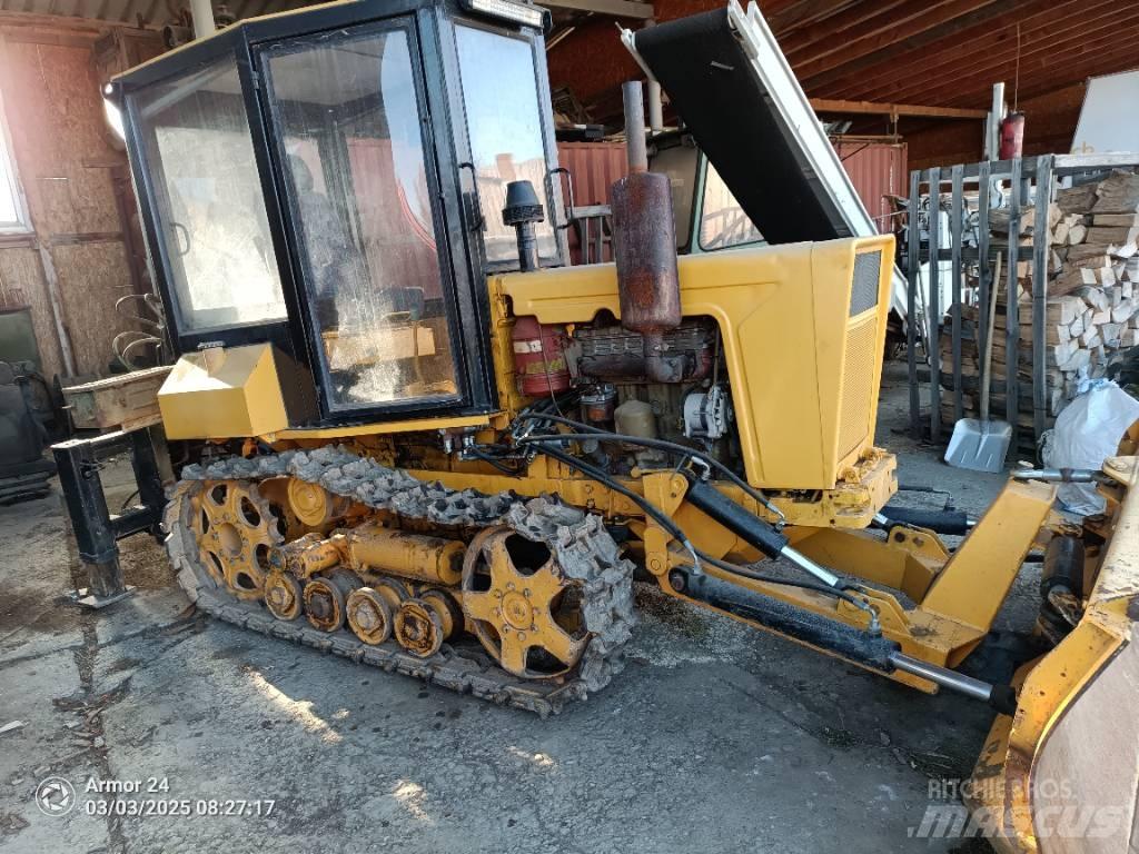  Bulgar T54 Dozere Hjulgående