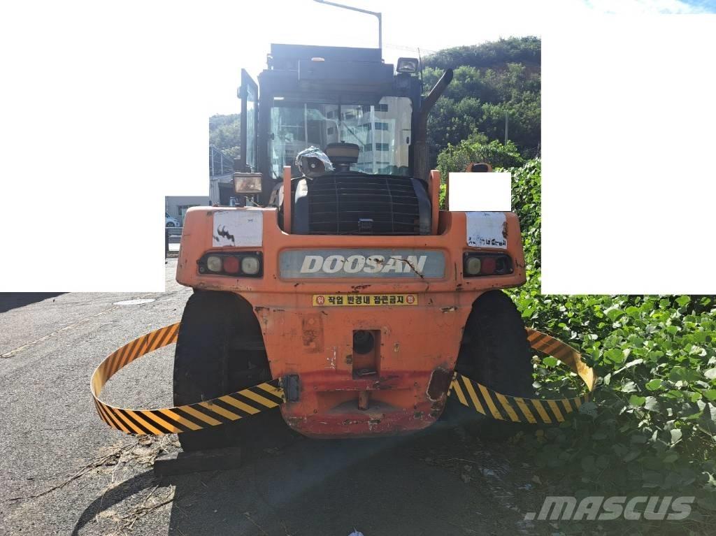 Doosan D 160 S-5 Diesel Trucker