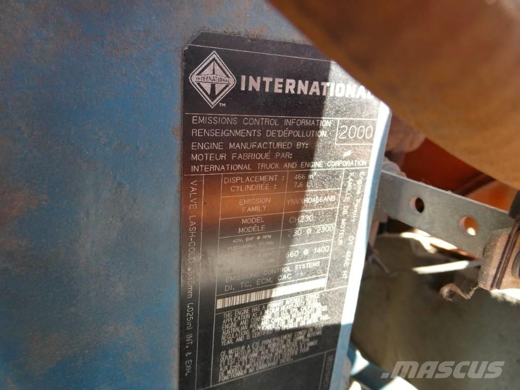 International 4900 Tippbil