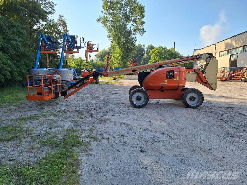 JLG 600AJ Leddede bomlifter