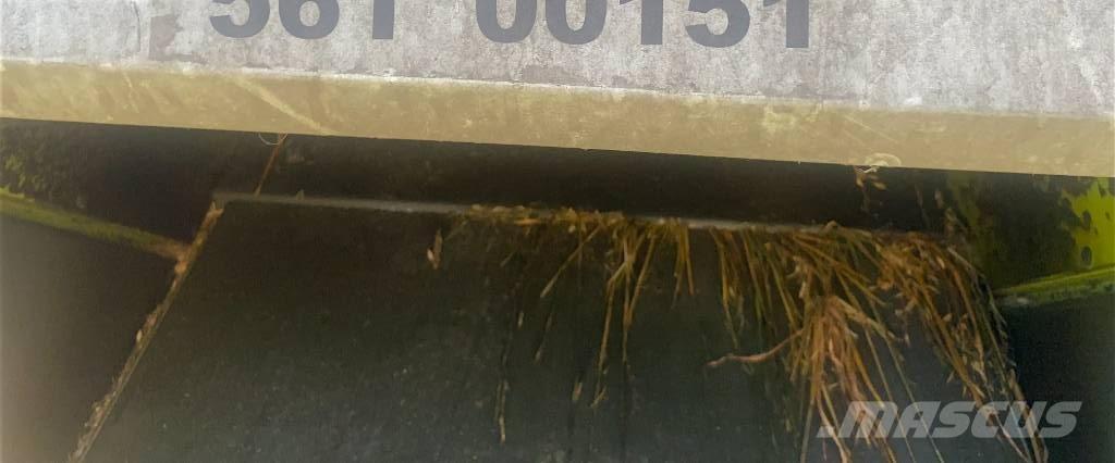 CLAAS Avero 240 Skurtreskere