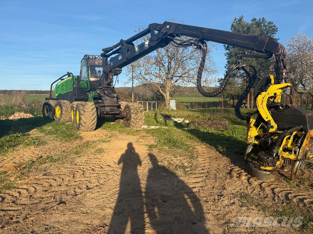 John Deere 1270 E Hogstmaskiner