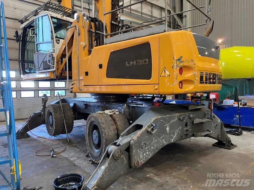 Liebherr LH 30 M Gravemaskiner for avfallshåndtering