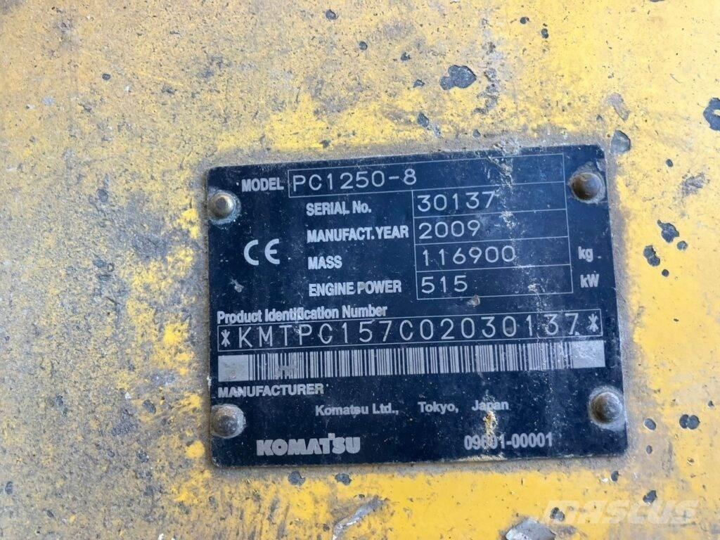 Komatsu PC1250-8 Beltegraver