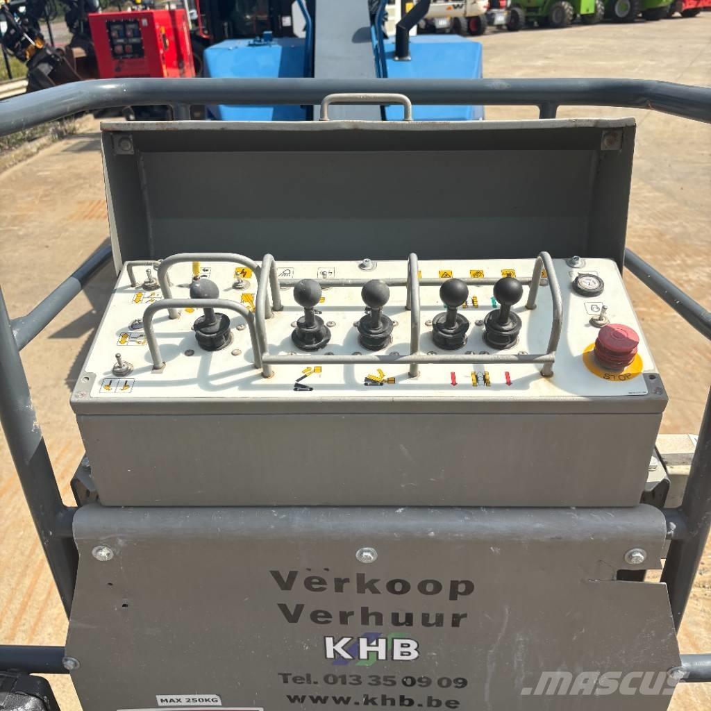 Aichi SR 12 B Teleskop bomlifter