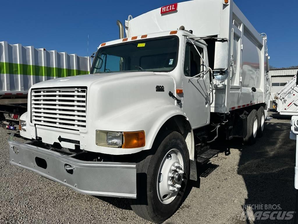 International 4900 Renovasjonsbil
